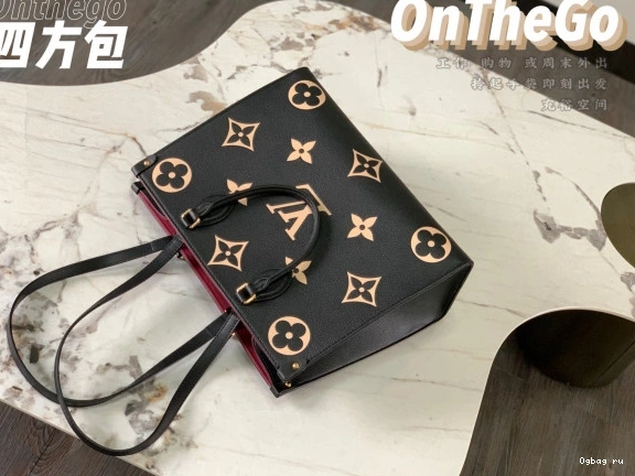MM VUITTON ONTHEGO LOUIS 0723